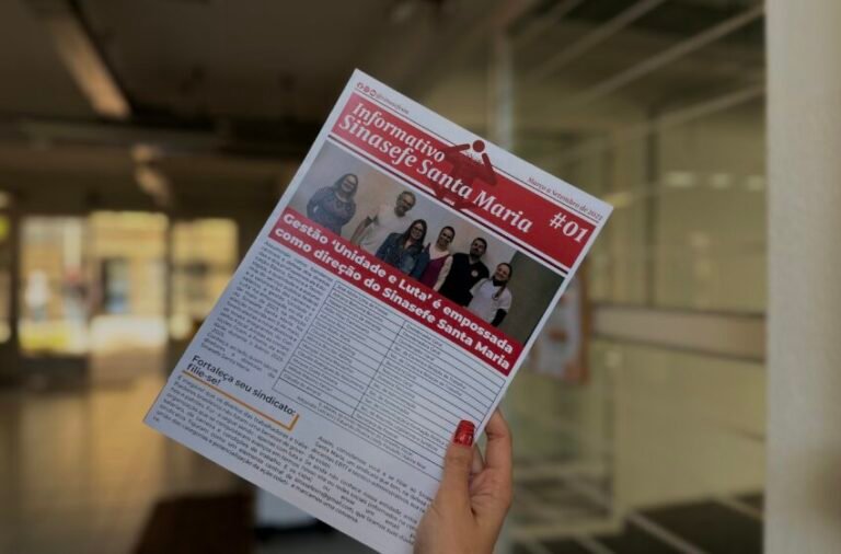 Primeiro Informativo do Sinasefe Santa Maria é lançado
