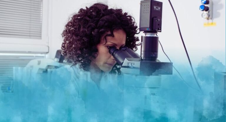 Nova lei auxilia mães a permanecer na Universidade