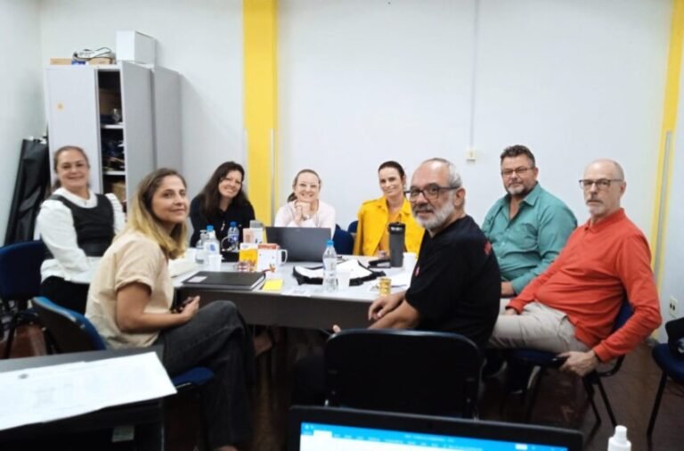 Assembleia decide prorrogar mandato da diretoria do Sinasefe SM